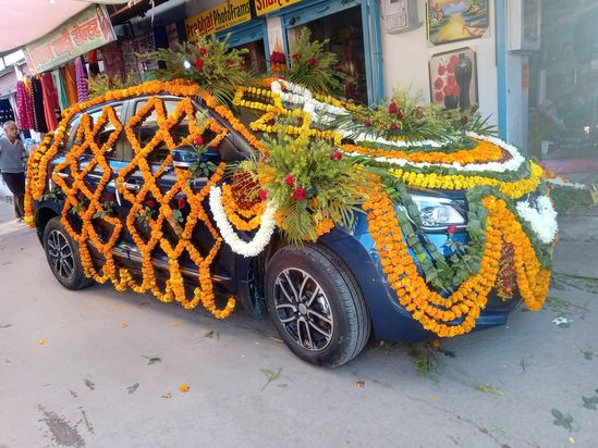 Ideal Ideas For Decorating Your Wedding Car